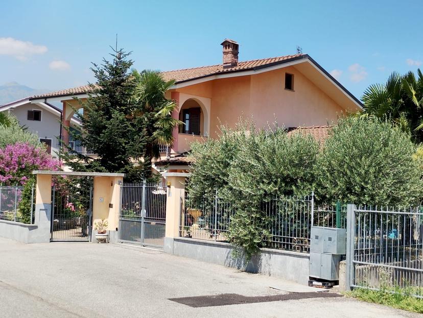 Villa in Via R. Carignano 15, Campiglione Fenile — foto 4 di 5
