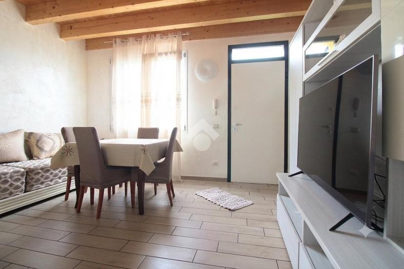 Casa indipendente in Via Valle 41, Galliera
