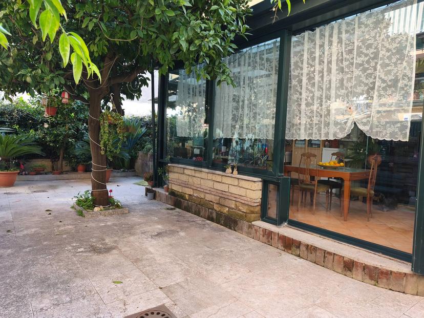 Villa, Arzano