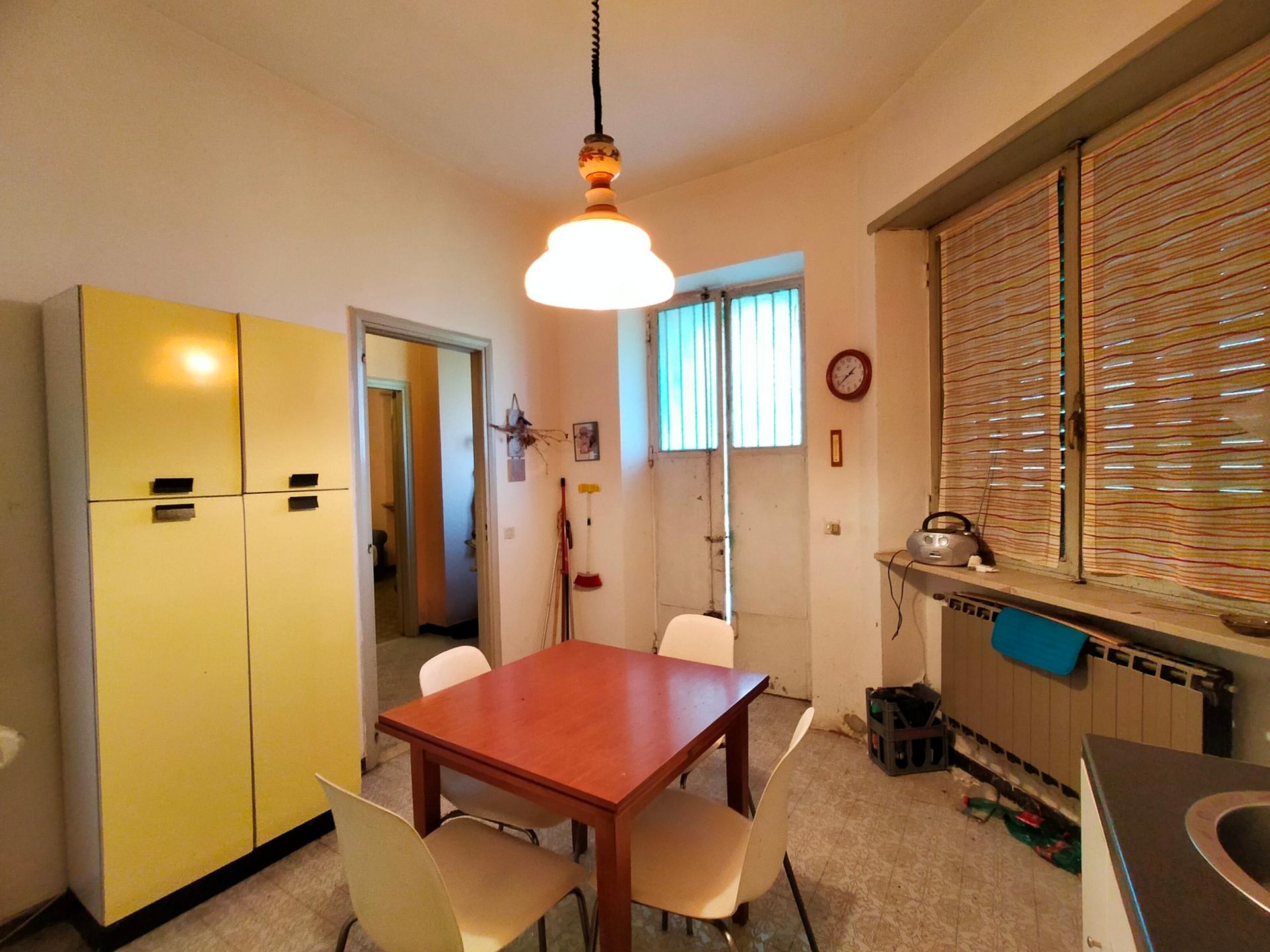 Casa indipendente in Via Moncenisio  4, Sant'Ambrogio di Torino