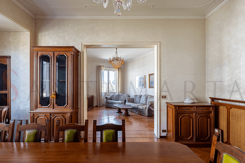 Appartamento in Via Giovanni Battista Pergolesi, Milano
