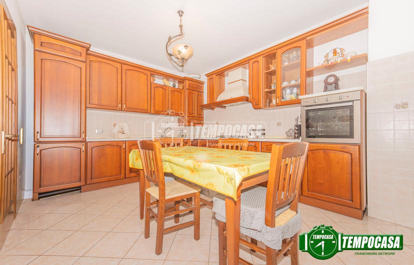 Villa a schiera in Via Oreste Morandi, Calvignasco — foto 3 di 5