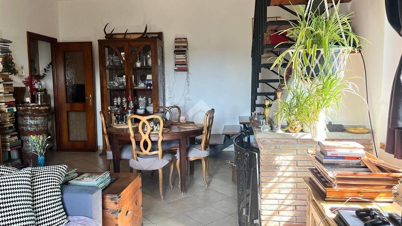 Villa in Via Parigi, Trevignano Romano