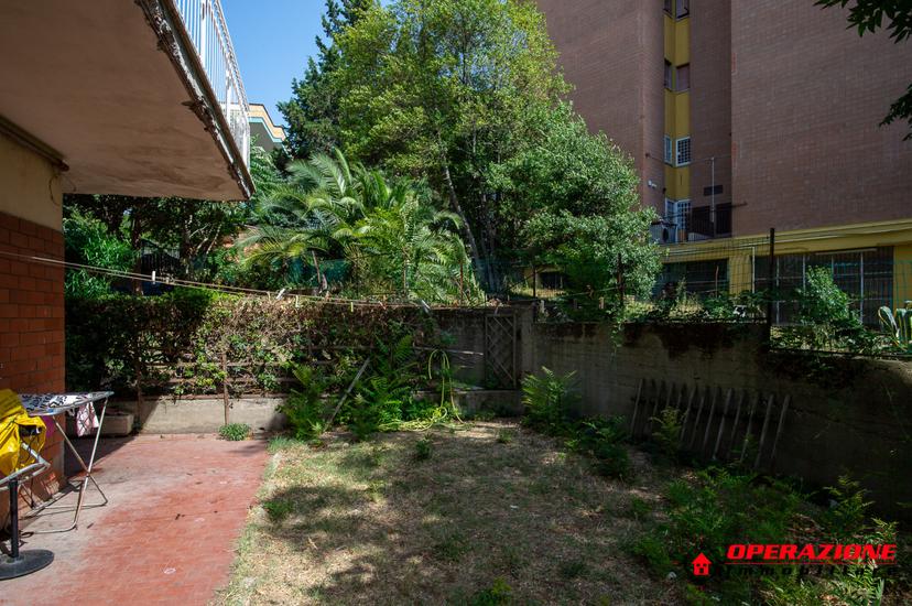 Trilocale in Via Ascrea, Roma