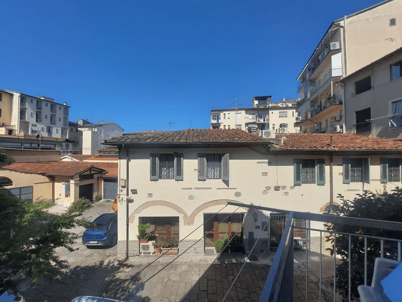 Appartamento in Via delle Ghiacciaie, Firenze