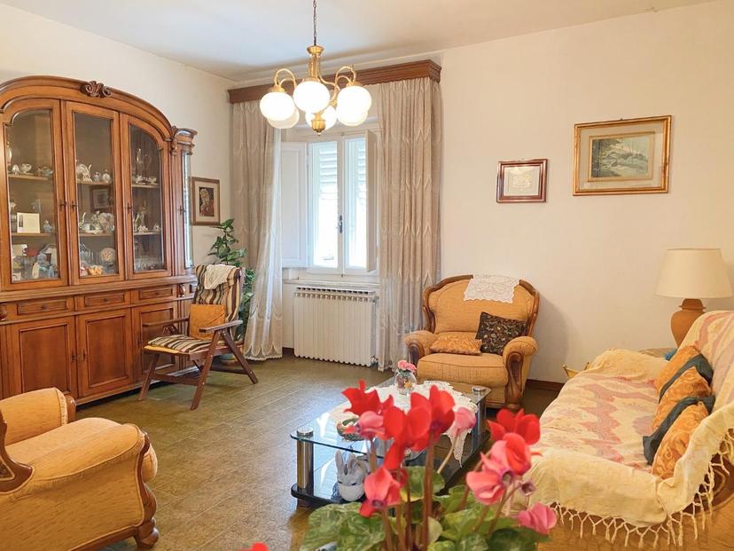 Quadrilocale in Empolese Lungarno 123, Vinci