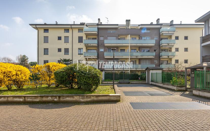 Trilocale in Via Don Sturzo 9, Gorgonzola — foto 2 di 5