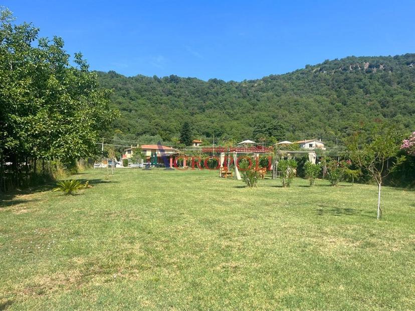 Villa plurifamiliare in Via Settevene Est 181, Trevignano Romano — foto 2 di 5