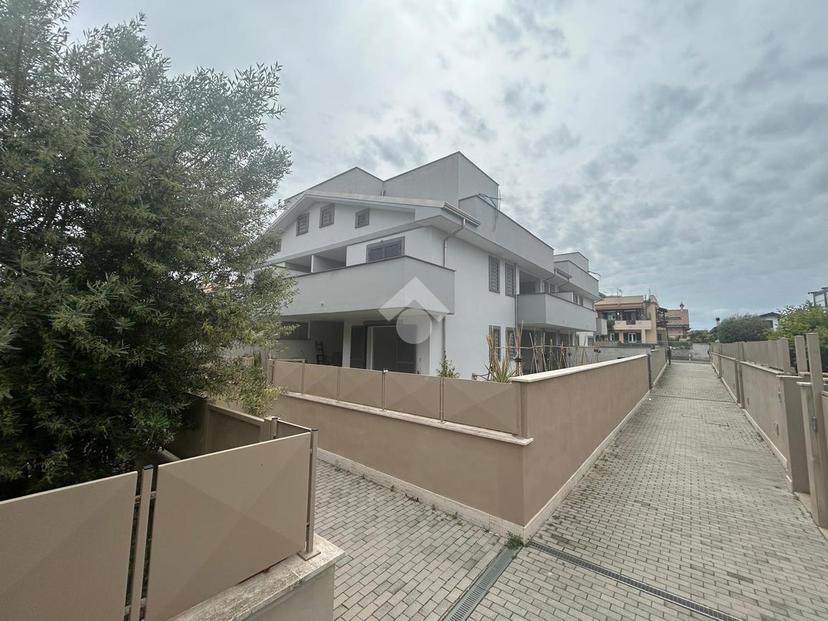 Trilocale in Via Quarto Sant Antonio III Traversa 36, Marino