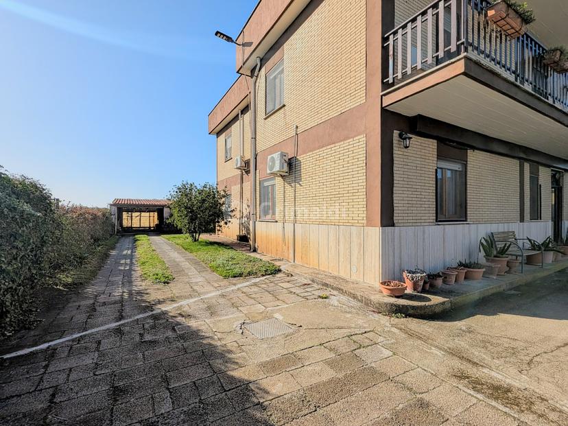 Villa in Via Granieri 56, Nettuno — foto 2 di 5