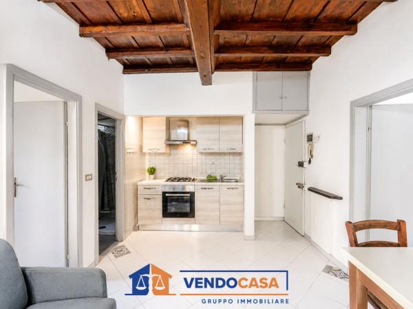 Trilocale in Via San Zanobi 5, Firenze