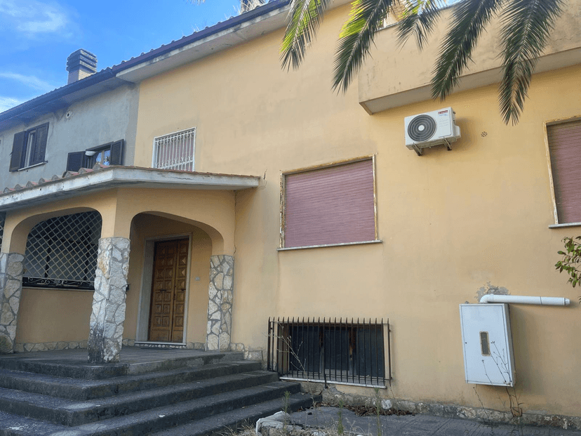 Terratetto in Via Quartarella, Riano — foto 2 di 5