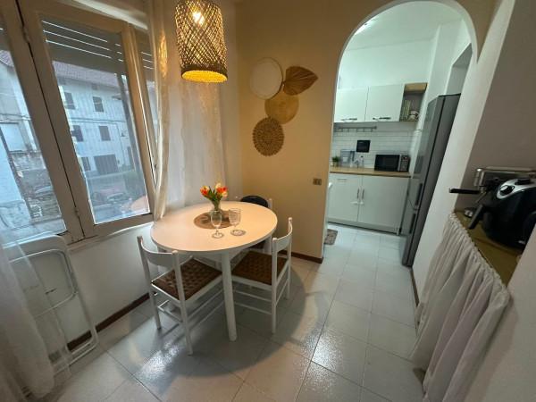 Trilocale in Via Roma, Banchette — foto 2 di 5