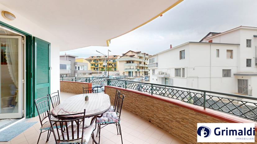 Trilocale in Via Cristoforo Colombo, Mugnano di Napoli