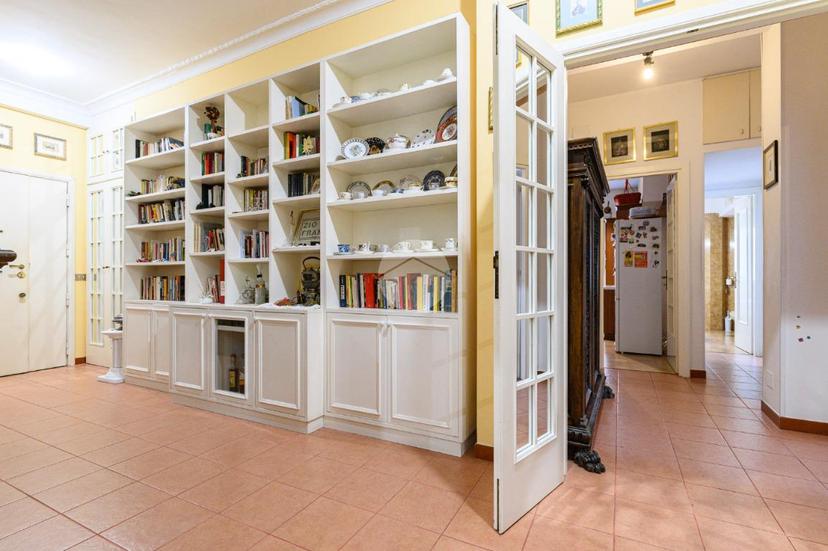 Quadrilocale in Via Vittorio Spinazzola 41, Roma