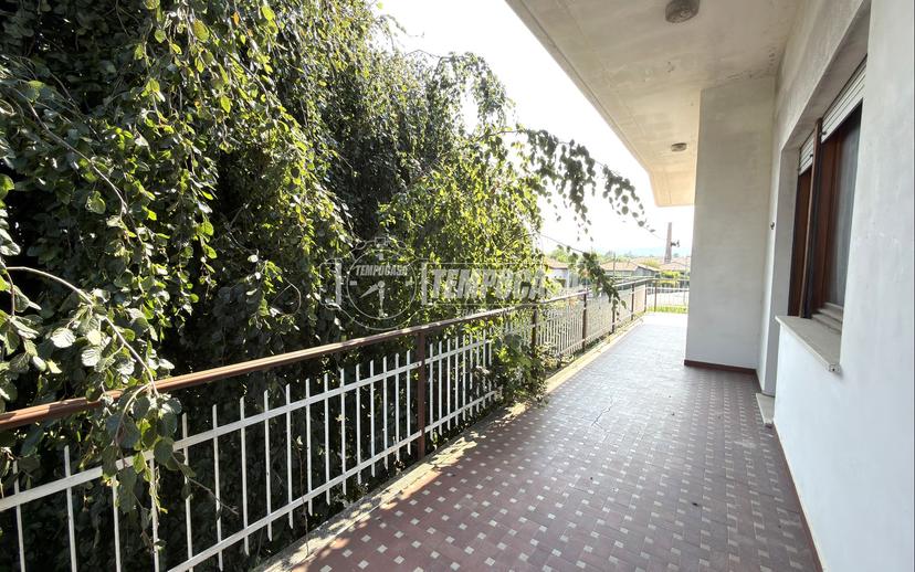 Villa a schiera in Via Cotonificio, Strambino