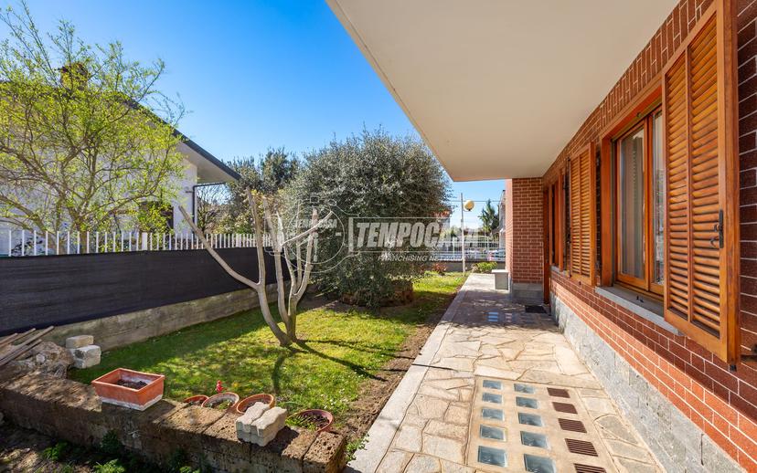 Villa a schiera in Via Giuseppe Parini, Chieri — foto 4 di 5