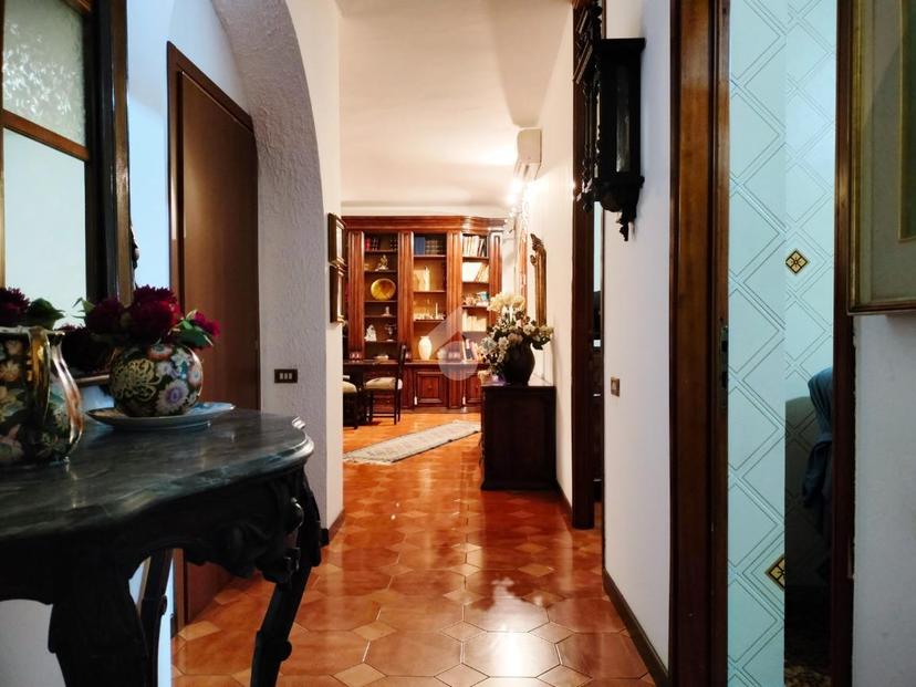 Villa in Via Milano 18, Cesano Boscone — foto 3 di 5
