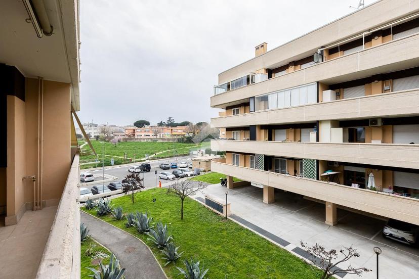 Bilocale in Via Filippo Cremonesi 6, Roma