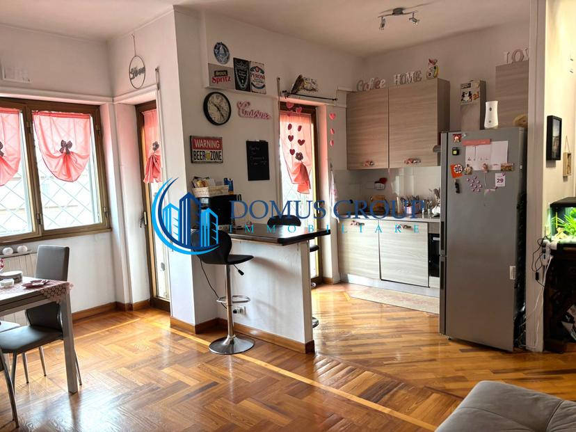 Bilocale in Via Antonio Magarotto, Roma