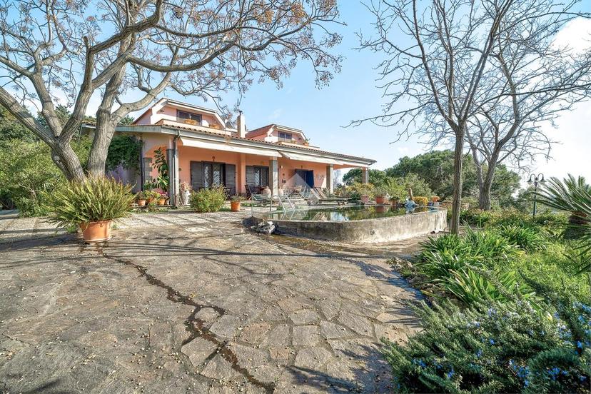 Villa in Strada del Casaletto Rosso, Civitavecchia — foto 3 di 5