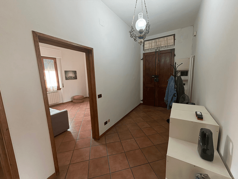 Trilocale in Via Celso 4, Firenze