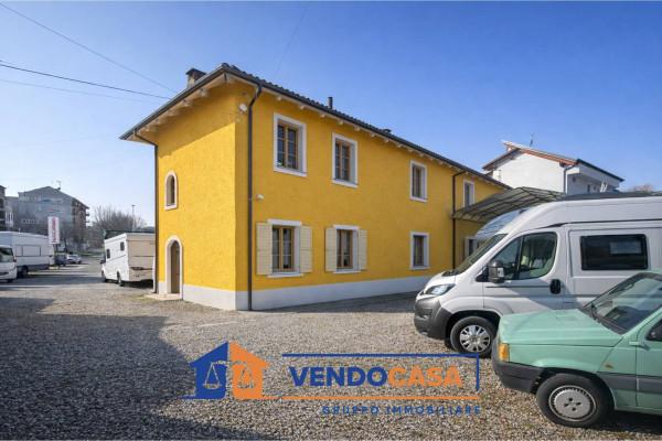 Casale in Via Alpi Carniche 2, Rivoli — foto 2 di 5