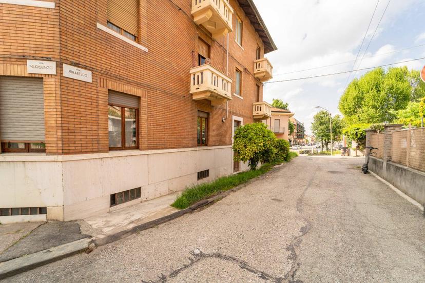 Quadrilocale in Via Mirabello 6, Torino