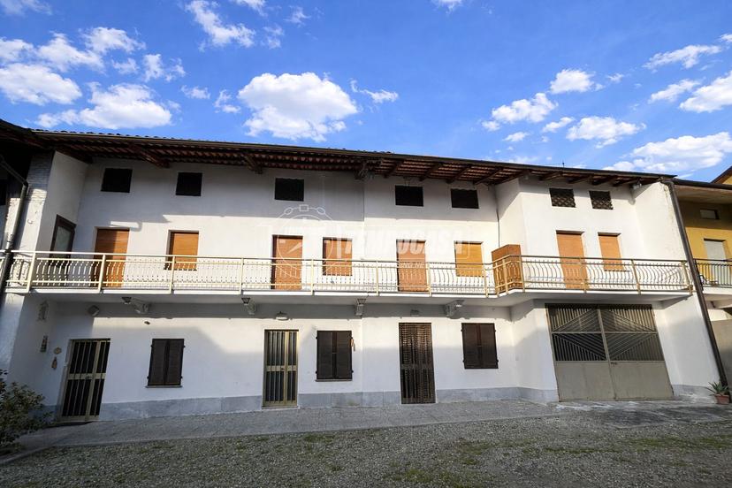 Appartamento in Piazza Giuseppe Ponzetto, Orio Canavese — foto 3 di 5