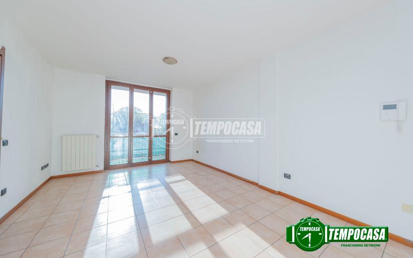 Bilocale in Via Isonzo, Lacchiarella — foto 2 di 5