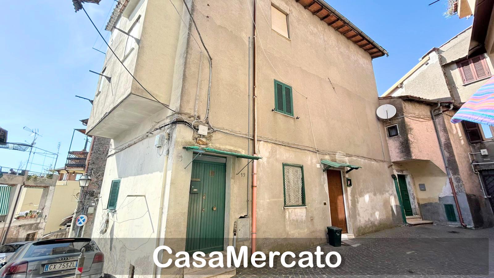 Bilocale in Via San Francesco d'Assisi, Rocca di Papa