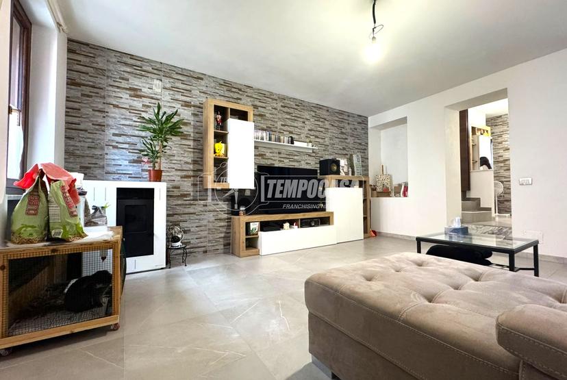Casa indipendente in Via Carlo Casale 5/\\, Druento