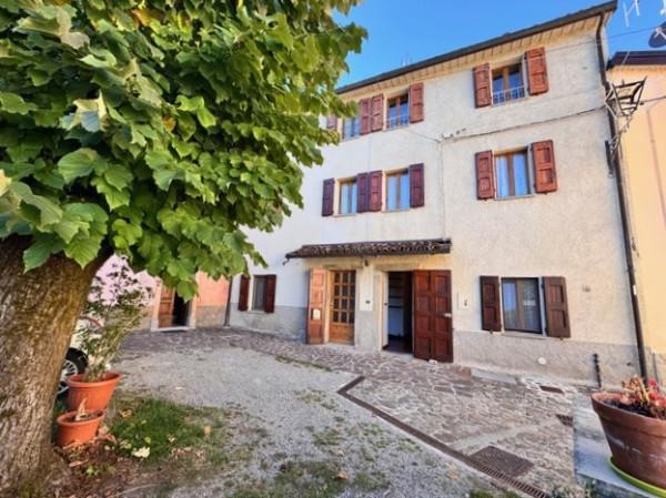 Terratetto unifamiliare in Via 3 Novembre, Gaggio Montano