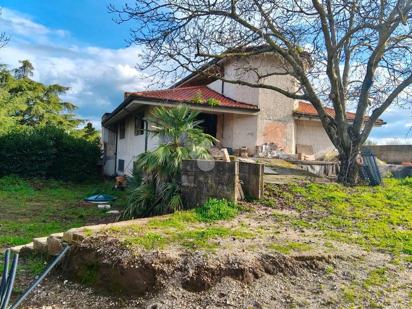 Villa in Via Arcioni 2, Lariano — foto 3 di 5