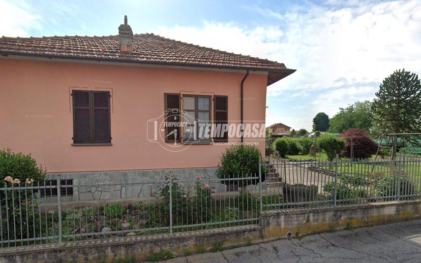 Villa in Via Lunga 14, Villastellone — foto 2 di 5
