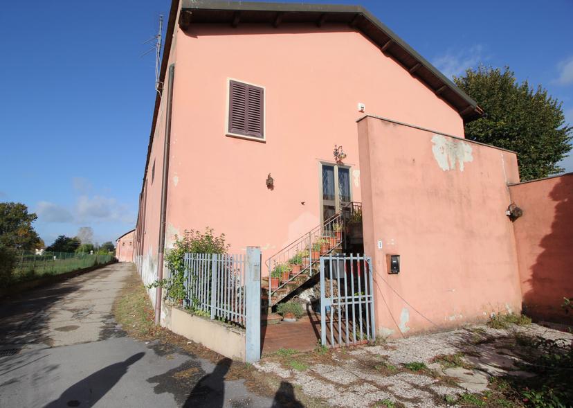 Appartamento in Via Martiri di Campo di Marte, Vicchio — foto 2 di 5