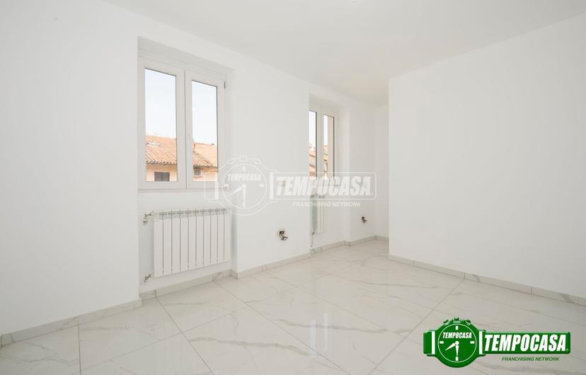 Trilocale in Via Roma, Rosate — foto 2 di 5