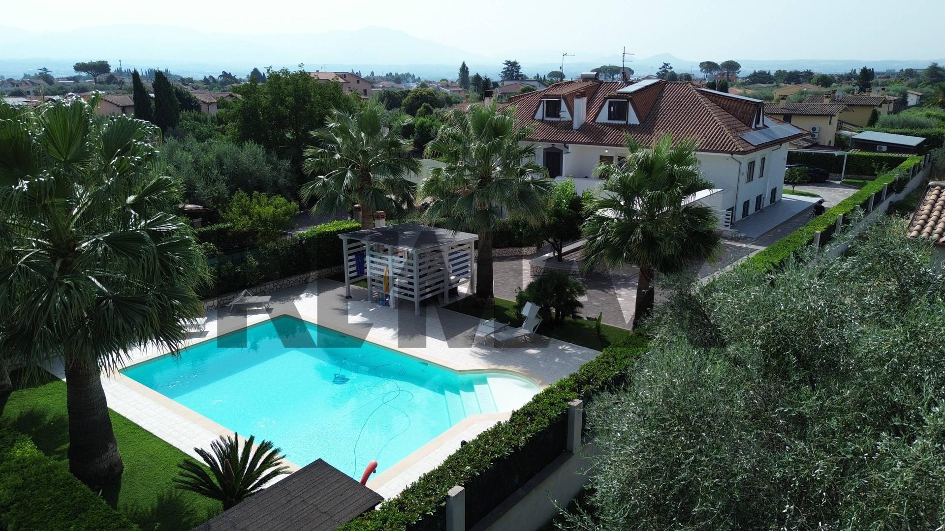 Villa in Via Genova 21, Fiano Romano