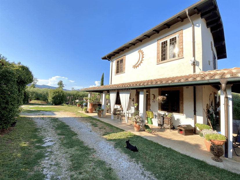 Casa indipendente in Via Grotta, Genazzano
