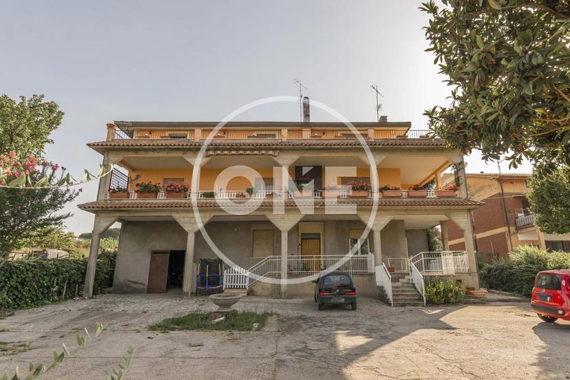 Quadrilocale in Via Colfiorito 8, San Cesareo — foto 3 di 5