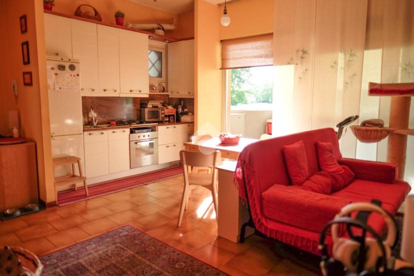 Bilocale in Via Senigallia 11, Milano