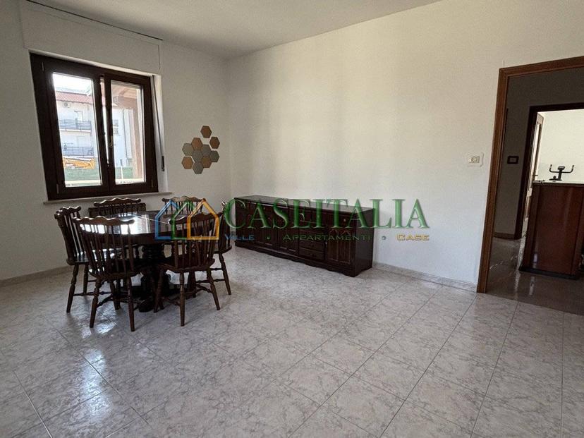 Villa a schiera, Samone — foto 3 di 5