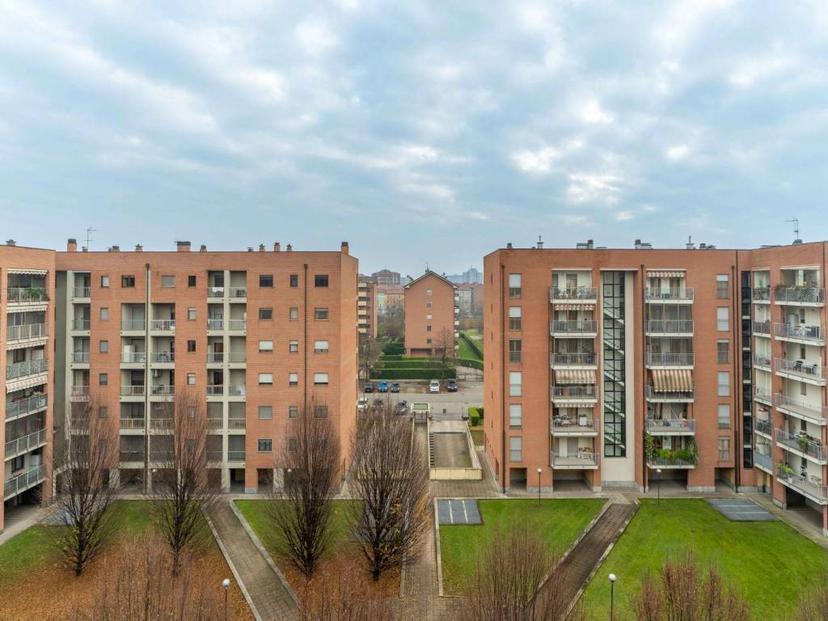 Quadrilocale in Via Donna Prassede, Milano