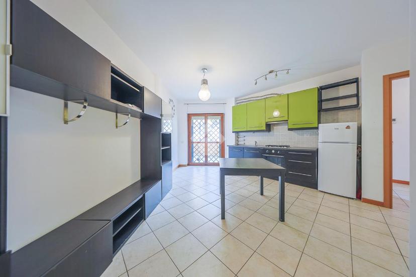 Trilocale in Via Luigi Pirandello 1, Guidonia Montecelio