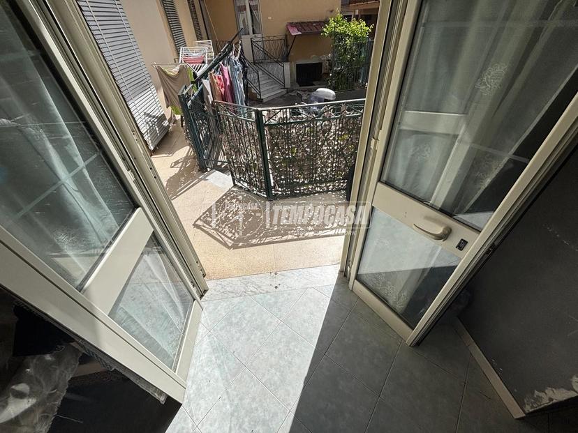 Bilocale in Viale San Francesco d'Assisi 24, Giugliano in Campania — foto 5 di 5