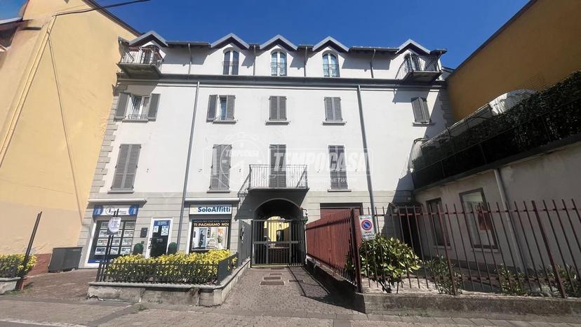 Bilocale in Corso Roma 12, Cologno Monzese