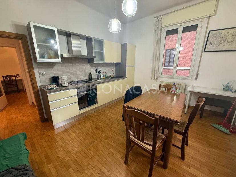 Bilocale in Via Vittorio Veneto 32, Bologna