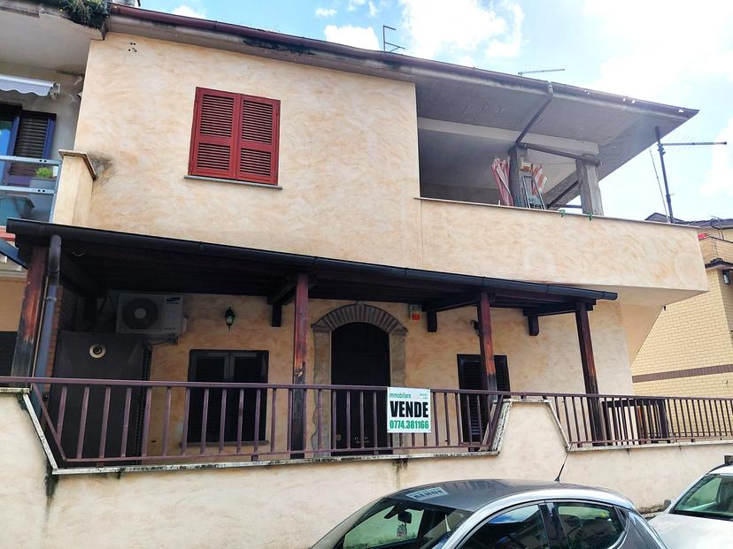 Trilocale in Via Manfredo Fanti 1, Guidonia Montecelio