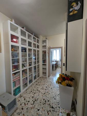 Bilocale in Via Pasubio 11, Vanzago — foto 3 di 5