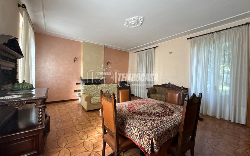 Villa in Via Alessandro Volta 12, Busto Garolfo — foto 4 di 5